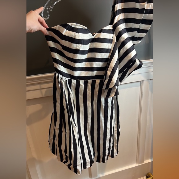 One shoulder striped dress - Picture 3 of 7